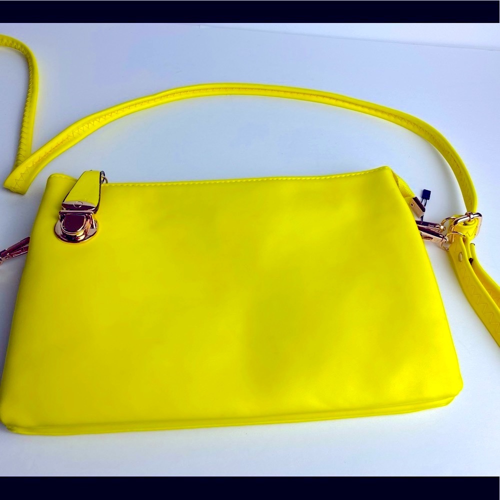 BEAUTIFUL Women’s Yellow Purse